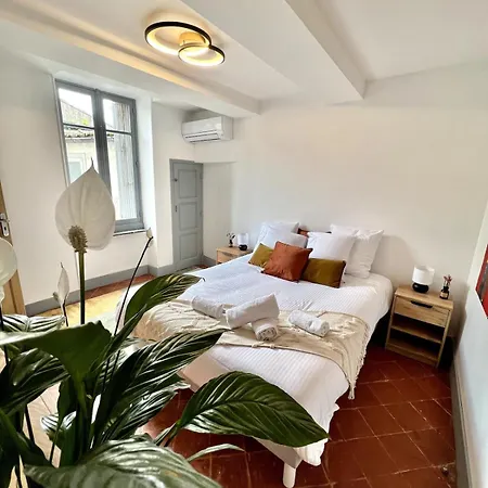 Apartment The62 *